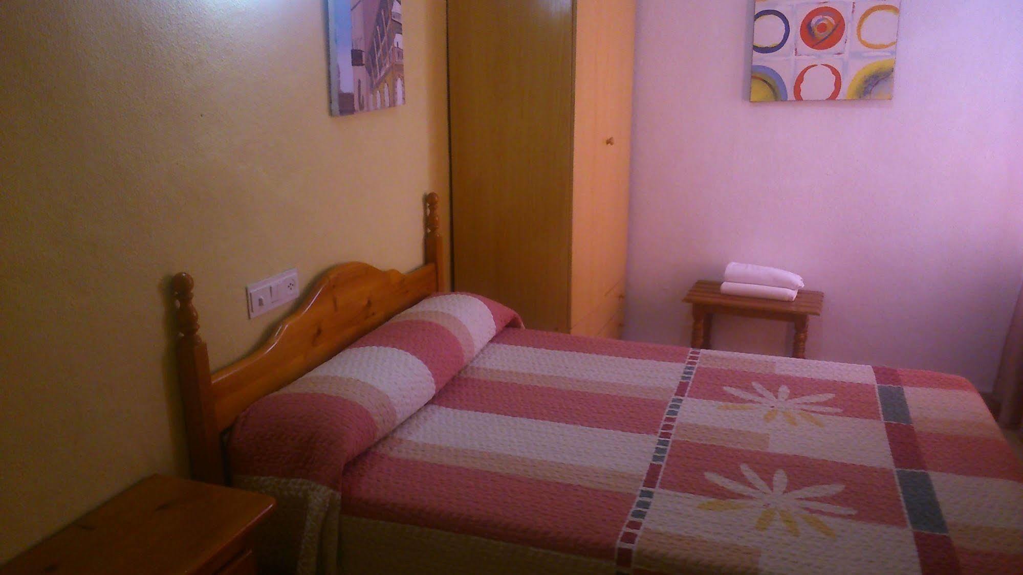 Hostal Virgen Del Rocio Ronda Zewnętrze zdjęcie